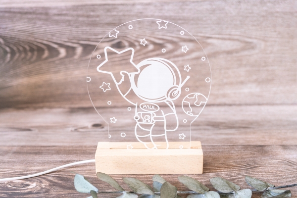 Lampe / Nachtlicht Astronaut -personalisiert-